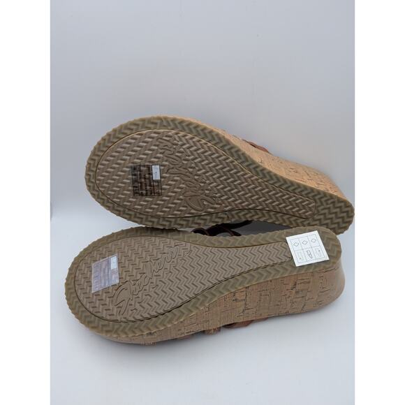 SKECHERS 31714 BEVERLEE TIGER-TIGER POSSE TAN WOMENS LUXE FOAM WEDGE SIZE 9 - Picture 6 of 7